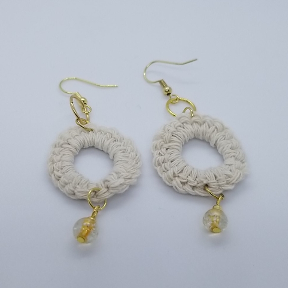 🥳NWT Handmade Crochet Earrings - Picture 2 of 2